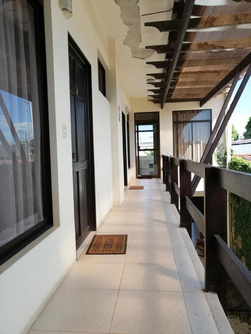 Cabinas Gosen Puntarenas Exteriér fotografie